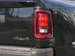 Ram 3500 Tradesman 4x4 Crew Cab 8' Box 2026