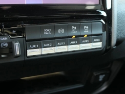 Ram 3500 Tradesman 4x4 Crew Cab 8' Box 2026