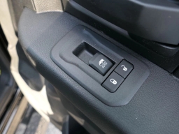 Ram 3500 Tradesman 4x4 Crew Cab 8' Box 2026