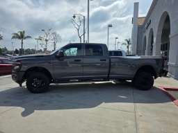 Ram 3500 Tradesman 4x4 Crew Cab 8' Box 2026