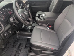 Ram 3500 Tradesman 4x4 Crew Cab 8' Box 2026