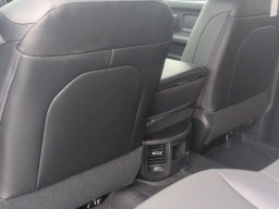 Ram 3500 Tradesman 4x4 Crew Cab 8' Box 2026