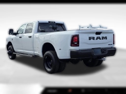 Ram 3500 Tradesman 4x4 Crew Cab 8' Box 2026