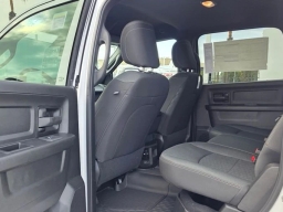 Ram 3500 Tradesman 4x4 Crew Cab 8' Box 2026