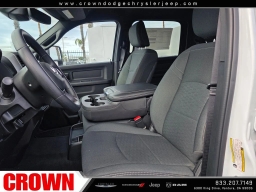 Ram 3500 Tradesman 4x4 Crew Cab 8' Box 2026