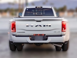 Ram 3500 Laramie 4x4 Crew Cab 8' Box 2026
