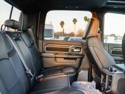 Ram 3500 Laramie 4x4 Crew Cab 8' Box 2026