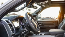 Ram 3500 Laramie 4x4 Crew Cab 8' Box 2026