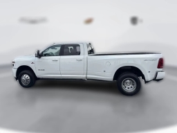 Ram 3500 Laramie 4x4 Crew Cab 8' Box 2026