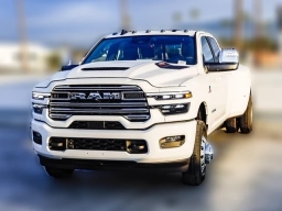 Ram 3500 Laramie 4x4 Crew Cab 8' Box 2026