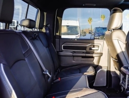 Ram 3500 Laramie 4x4 Crew Cab 8' Box 2026