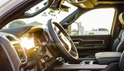 Ram 3500 Laramie 4x4 Crew Cab 8' Box 2026