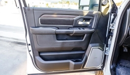 Ram 3500 Laramie 4x4 Crew Cab 8' Box 2026