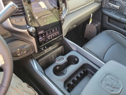 Ram 3500 Laramie 4x4 Crew Cab 8' Box 2026
