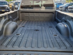 Ram 3500 Laramie 4x4 Crew Cab 8' Box 2026