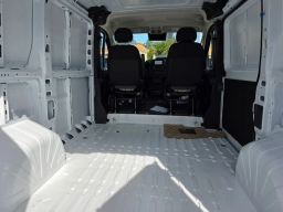 Ram ProMaster Cargo Van Tradesman 1500 Low Roof 118" WB w/Pass Seat 2026
