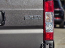 Ram ProMaster Cargo Van Tradesman 2500 Low Roof 136" WB w/Pass Seat 2026