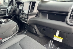 Ram 1500 Big Horn 4x2 Crew Cab 5'7" Box 2026