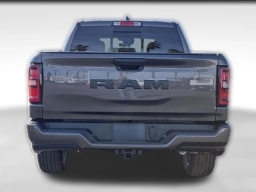 Ram 1500 Express 4x2 Crew Cab 5'7" Box 2026