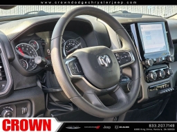 Ram 1500 Express 4x2 Crew Cab 5'7" Box 2026