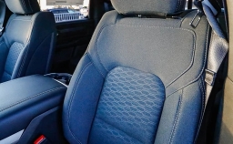 Ram 1500 Tradesman 4x4 Crew Cab 5'7" Box 2026