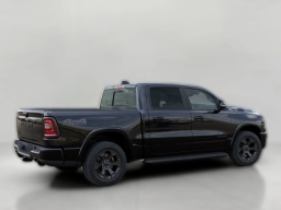 Ram 1500 Big Horn 4x4 Crew Cab 5'7" Box 2026