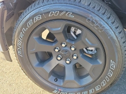 Ram 1500 Big Horn 4x4 Crew Cab 5'7" Box 2026