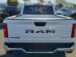 Ram 1500 Big Horn 4x4 Crew Cab 5'7" Box 2026