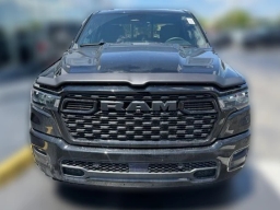 Ram 1500 Express 4x4 Crew Cab 5'7" Box 2026