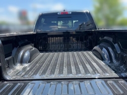 Ram 1500 Express 4x4 Crew Cab 5'7" Box 2026