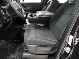 Ram 2500 Tradesman 4x4 Crew Cab 6'4" Box 2026