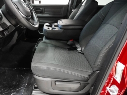 Ram 2500 Tradesman 4x4 Crew Cab 6'4" Box 2026