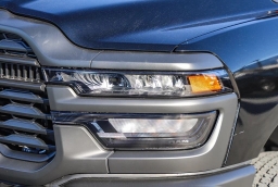 Ram 2500 Tradesman 4x4 Crew Cab 6'4" Box 2026