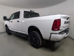 Ram 2500 Big Horn 4x4 Crew Cab 6'4" Box 2026