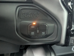 Ram 2500 Big Horn 4x4 Crew Cab 6'4" Box 2026