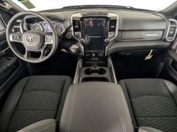 Ram 2500 Big Horn 4x4 Crew Cab 6'4" Box 2026