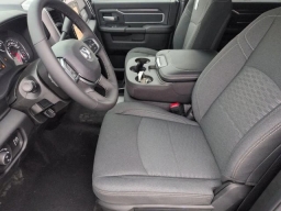 Ram 2500 Big Horn 4x4 Crew Cab 6'4" Box 2026