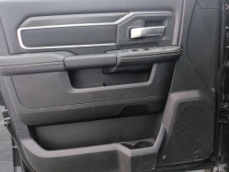 Ram 2500 Big Horn 4x4 Crew Cab 6'4" Box 2026