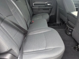 Ram 2500 Big Horn 4x4 Crew Cab 6'4" Box 2026