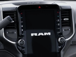 Ram 2500 Big Horn 4x4 Crew Cab 6'4" Box 2026