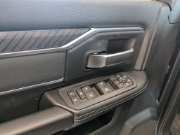 Ram 2500 Big Horn 4x4 Crew Cab 6'4" Box 2026