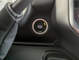 Ram 2500 Big Horn 4x4 Crew Cab 6'4" Box 2026