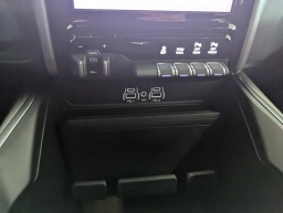 Ram 2500 Big Horn 4x4 Crew Cab 6'4" Box 2026