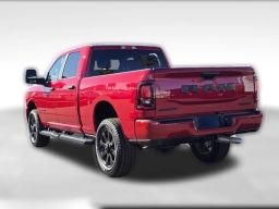 Ram 2500 Big Horn 4x4 Crew Cab 6'4" Box 2026