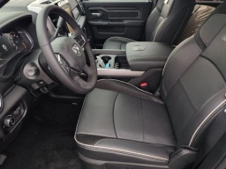 Ram 2500 Laramie 4x4 Crew Cab 6'4" Box 2026