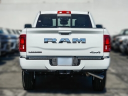 Ram 2500 Laramie 4x4 Crew Cab 6'4" Box 2026