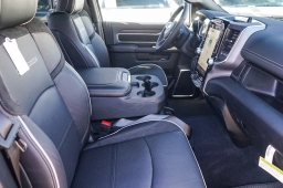 Ram 2500 Laramie 4x4 Crew Cab 6'4" Box 2026