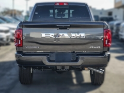Ram 2500 Laramie 4x4 Crew Cab 6'4" Box 2026