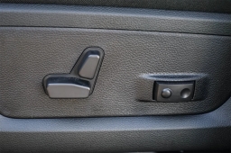 Ram 2500 Laramie 4x4 Crew Cab 6'4" Box 2026