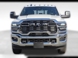 Ram 2500 Tradesman 4x4 Crew Cab 8' Box 2026